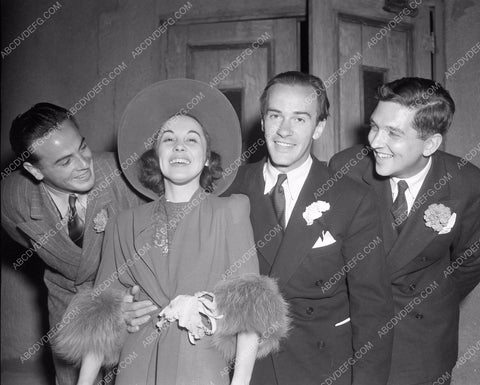 Mary Lee Eppling? and friends 45bx02-101
