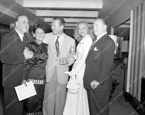 Don Wilson and folks at Beverly Wilshire Hotel Salon 45bx05-102