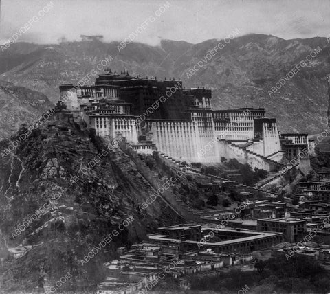 historic Lhasa Tibet 45bx06-022