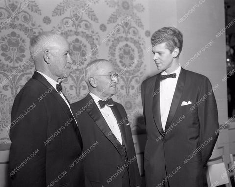 president Harry S Truman at some function 45bx06-065