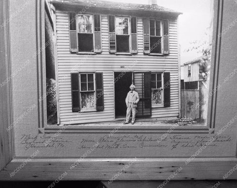 Mark Twain portrait 45bx06-069