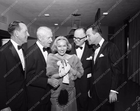 news photo Gloria Swanson Billy Wilder Jack Lemmon visit USC cinema Frat 45bx06-073