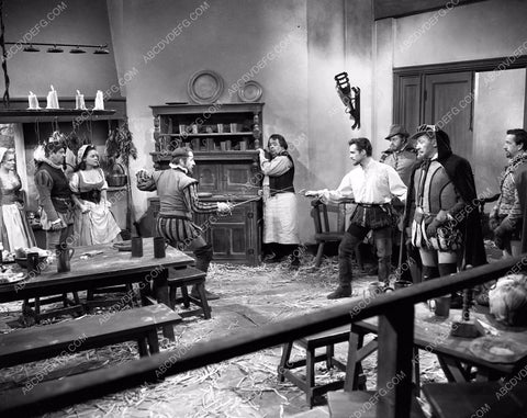Richard Todd fencing sequence film The Virgin Queen 45bx06-272