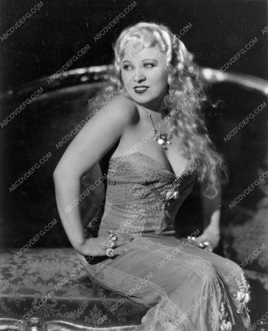 early Mae West portrait 45bx06-335