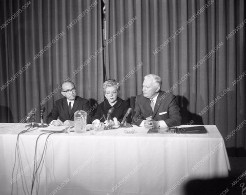 Mary Pickford Leslie Fenton some board type meeting 45bx07-007