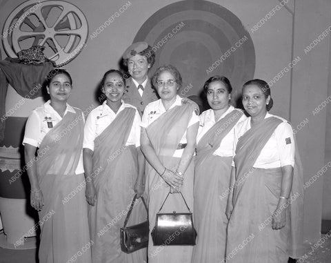 circus clown greets Indian Women's Group 45bx07-051