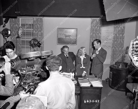 Peggy Cummins Darryl F Zanuck Rex Harrison ? film Forever Amber 45fa-22