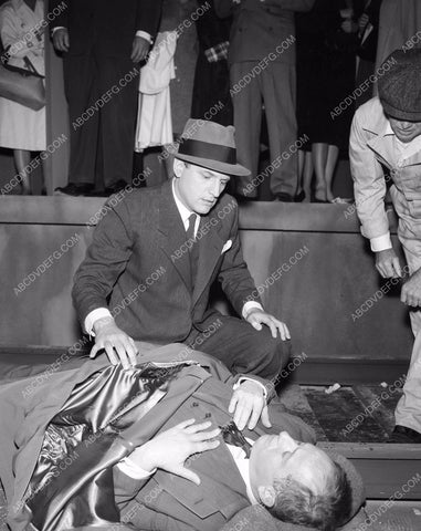 Robert Stack TV show The Untouchables 45unt-03