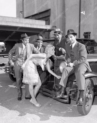 Robert Stack and cast Desilu backlot TV show The Untouchables 45unt-130