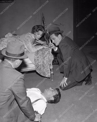 Robert Stack and cast TV show The Untouchables 45unt-164
