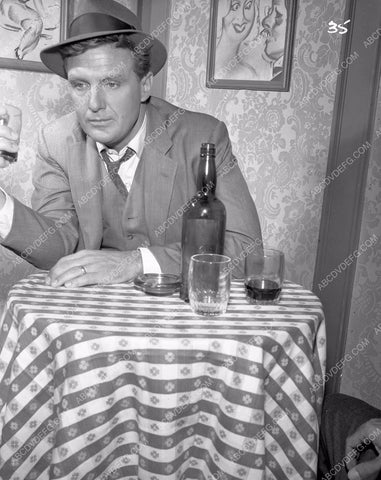 Robert Stack boozing it up TV show The Untouchables 45unt-78