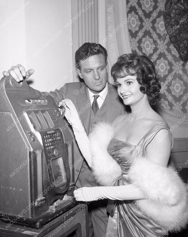 Robert Stack Gloria Talbott TV show The Untouchables 45unt-98