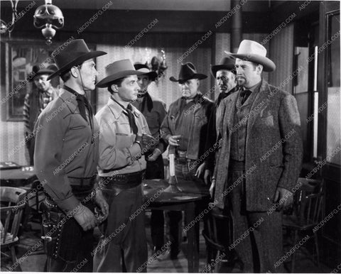Ken Curtis Roy Barcroft Republic serial Don Daredevil Rides Again 4623-18