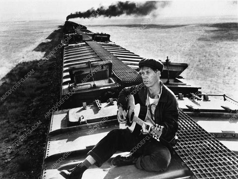 David Carradine riding the rails film Bound for Glory 4658-18