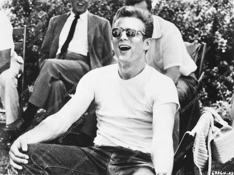 James Dean The James Dean Story 4716-08