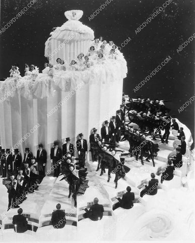 giant musical finale film The Great Ziegfeld 4721-04