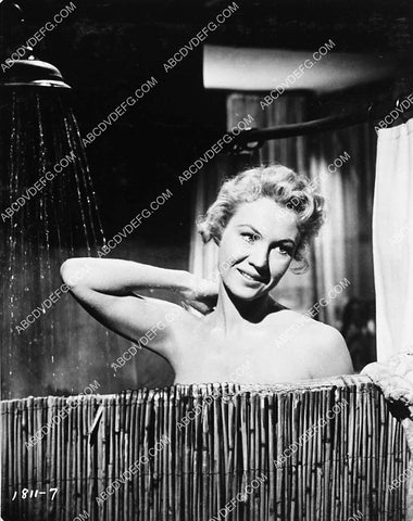 Virginia Mayo taking a shower film Congo Crossing 4894-31