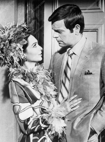 lovely Susanne Pleshette Robert Wagner It Takes a Thief TV show 4896-20