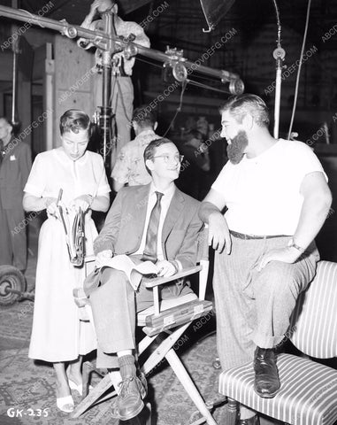 Wally Cox cast and crew TV show Mr. Peepers behind the scenes 4b09-177