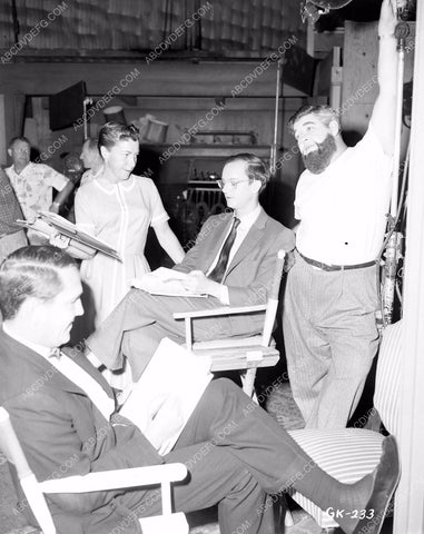 Wally Cox cast and crew TV show Mr. Peepers behind the scenes 4b09-183