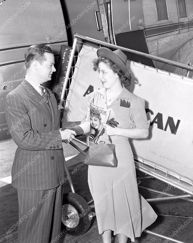 1938 aviation American Airlines contest winner Miss O'Niel 4b09-267