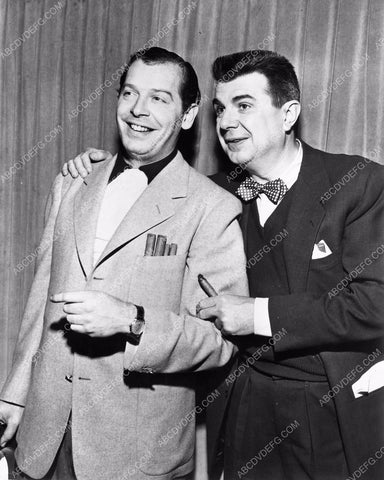 Milton Berle Ken Murray on stage 4b09-529