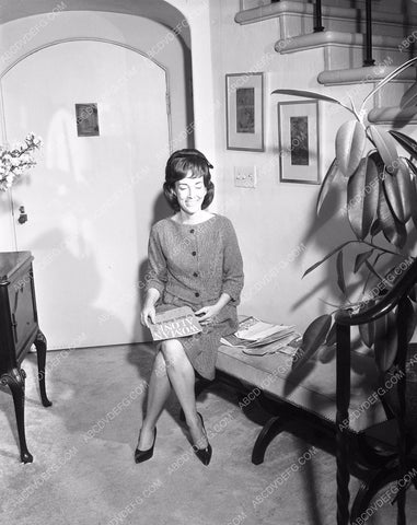 Helen Gurley Brown publicity for new book 4b09-615