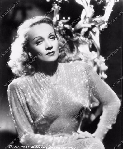 glamourous Marlene Dietrich portrait 4b10-168