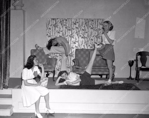 Starletts hopefuls rehearse Warner Brothers Theatre Sophie Rosenstein 4b10-496