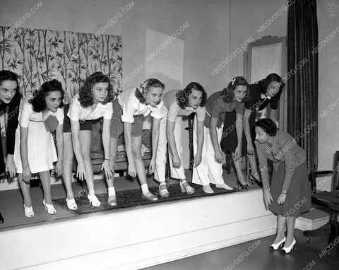Starletts hopefuls rehearse Warner Brothers Theatre Sophie Rosenstein 4b10-502