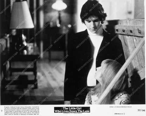 Jodie Foster Scott Jacoby film The Little Girl Who Lives Down the Lane 5075-13