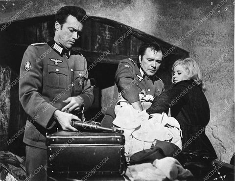 Clint Eastwood Mary Ure Richard Burton film Where Eagles Dare 5091-17