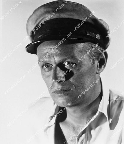 Richard Widmark portrait 5096-31