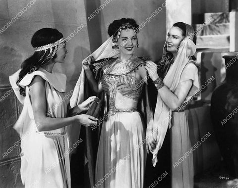 Maria Montez and the girls film Sudan 5267-23