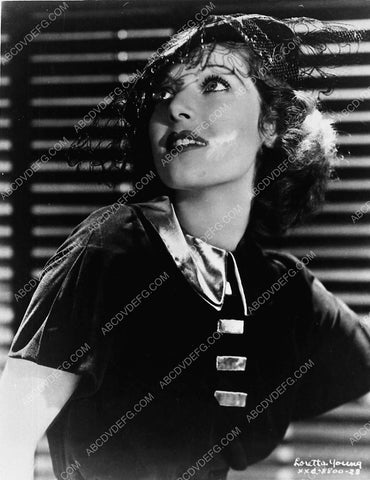 Loretta Young portrait 5328-25