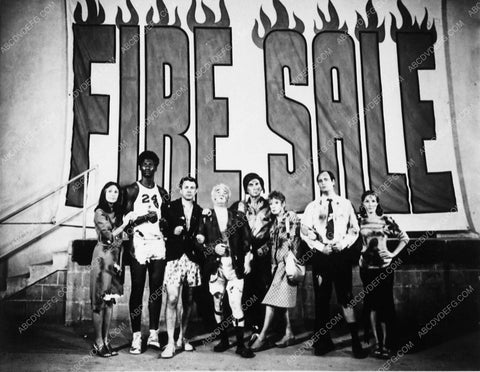 Fire Sale cast 5418B-13