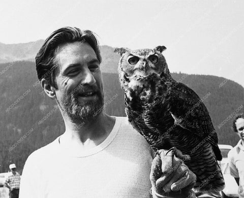 Robert DeNiro and owl 5454-13