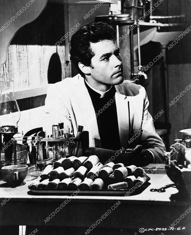 Kerwin Mathews film The Devil at 4 O'Clock 5491-27