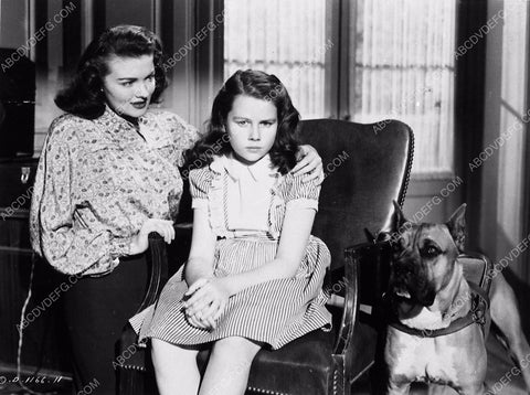 Ann Doran Sharyn Moffett and the dog film Rusty Leads the Way 5598-03