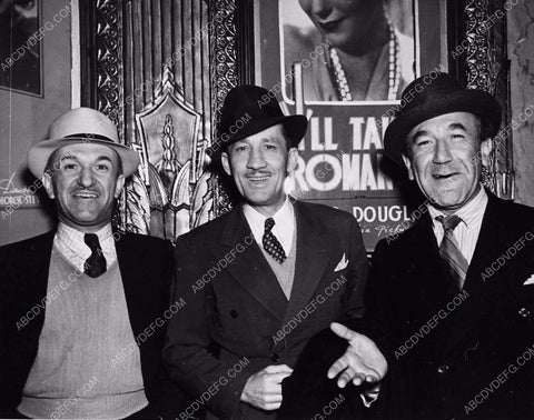 Jack Pierce and friends go out to the movies 5622-20