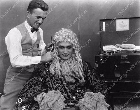 Jack Pierce does Conrad Veidt makeup classic silent horror film The Man Who Laughs 5623b-11