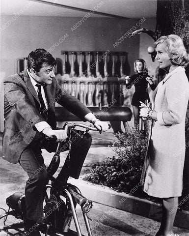 Robert Vaughn TV The Man from U.N.C.L.E. 5623b-32