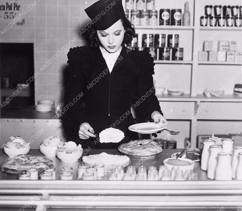 candid Hedy Lamarr getting a piece of pie in the studio commissary 5760-14