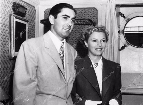 candid Tyrone Power and wife Annabella 5765a-31