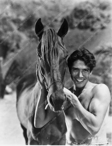 Mala (Ray Wise) shirtless Robinson Crusoe of Clipper Island 5770-01
