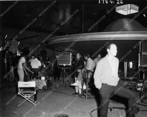 behind the scenes set building of Bamboo Saucer 5795-11