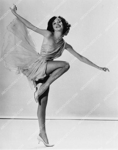 great legs Mary Tyler Moore dancing away 5817-21