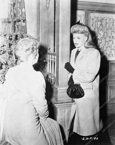 Ginger Rogers by christmas tree in film I'll be seeing you 5966-29