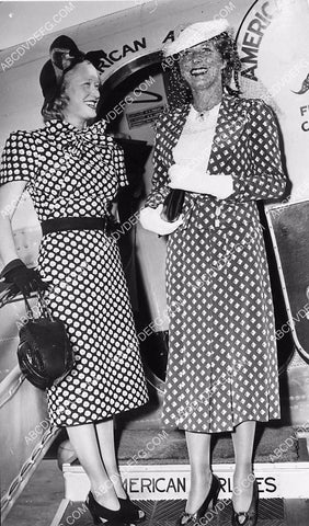 Miriam Hopkins and friend fly American Airlines 6006-18