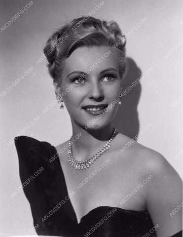 beautiful Czech actress Miroslava portrait 6035-22